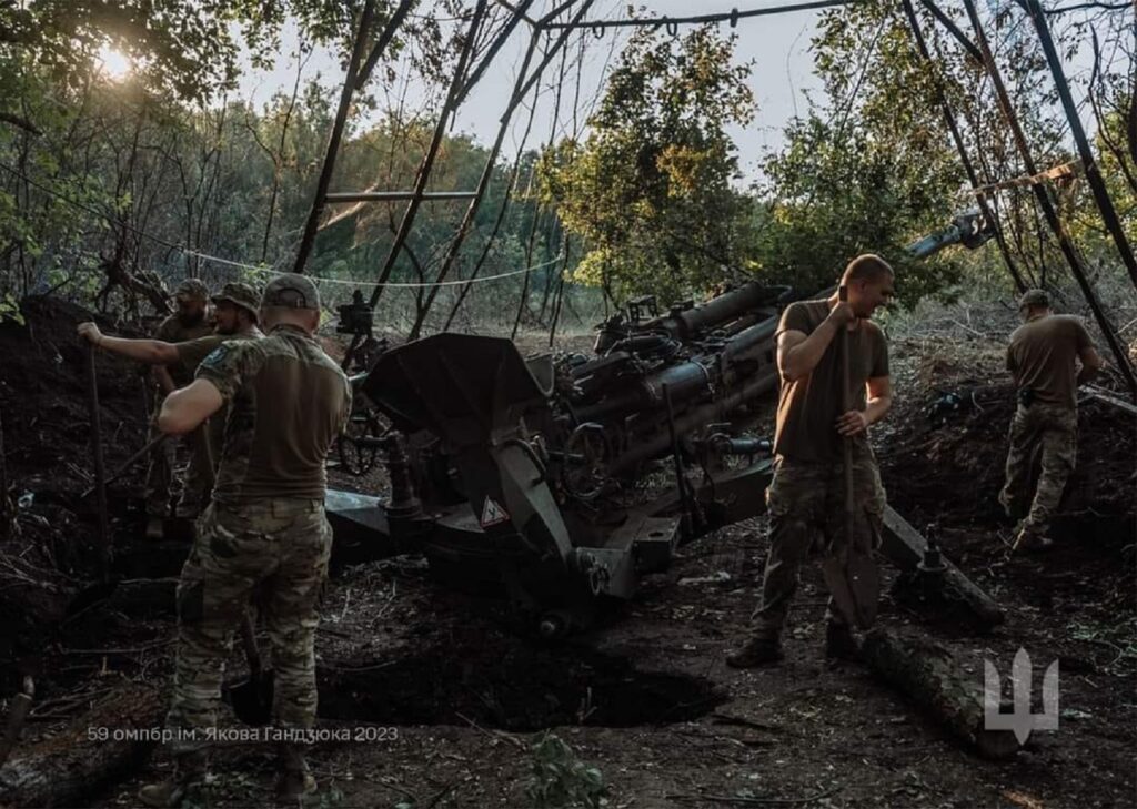 Război în Ucraina, ziua 594. Zelenski compară tacticile luptătorilor Hamas cu cele ale militarilor ruși