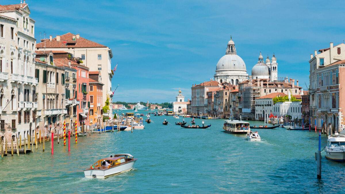 Veneţia a pus gând rău turiștilor. Decizia autorităților îi pune pe fugă