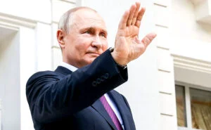 Vladimir Putin are un contracandidat la Kremlin