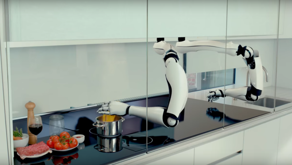 Inovație în lumea gastronomică. Un bucătar-robot face preparate în mai puțin de 3 minute