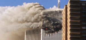 filmare rară Turnurile World Trade Center în flăcări