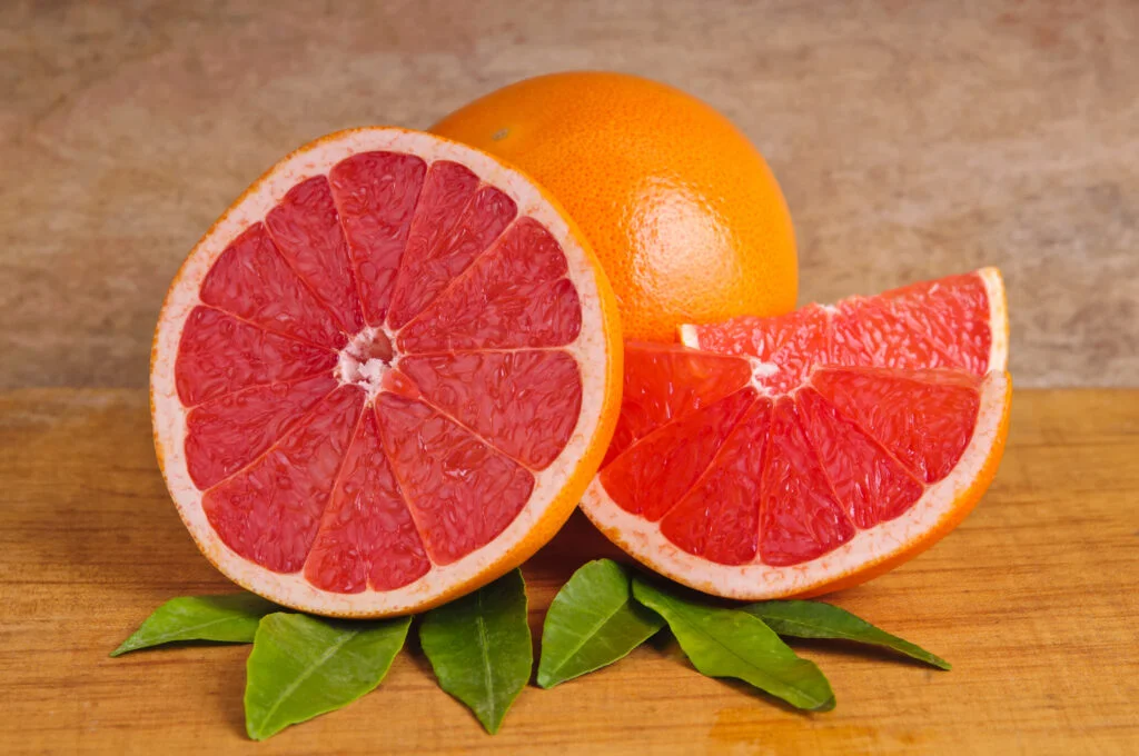 Grapefruit te poate ucide. Medicii ne explică în ce combinații nu trebuie consumat