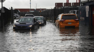 Stare de urgență la New York. Inundațiile au făcut prăpăd