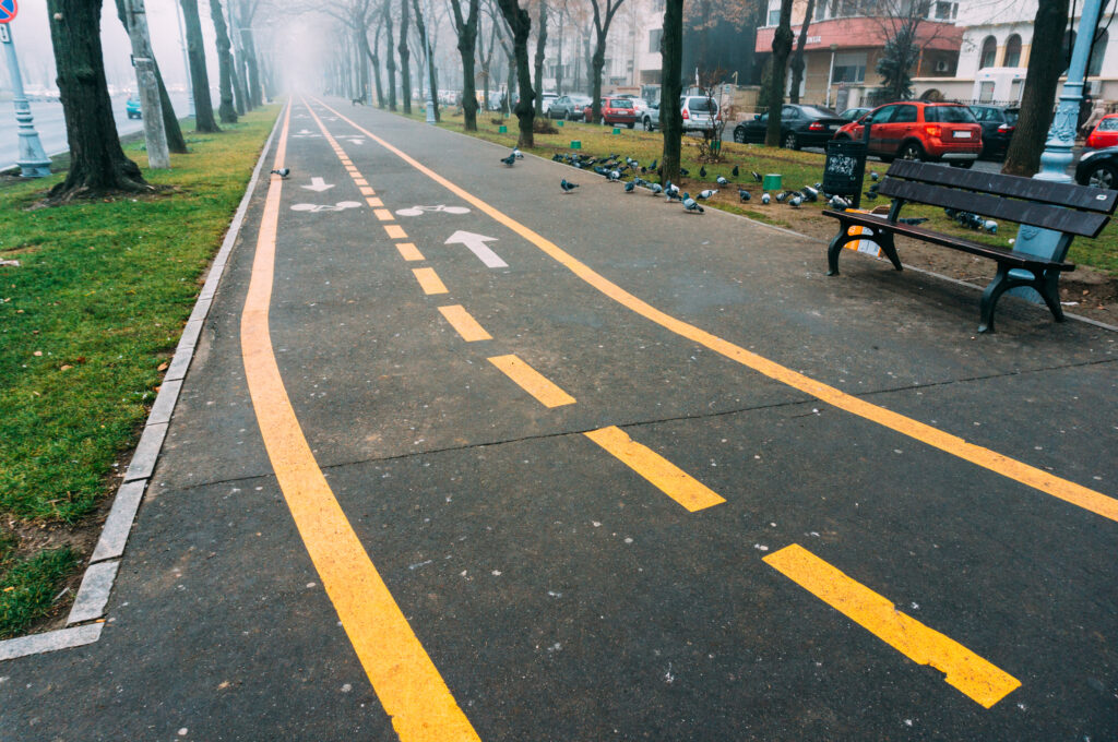 Începe construcția celei mai lungi piste de biciclete din România. 224 km prin Munții Apuseni