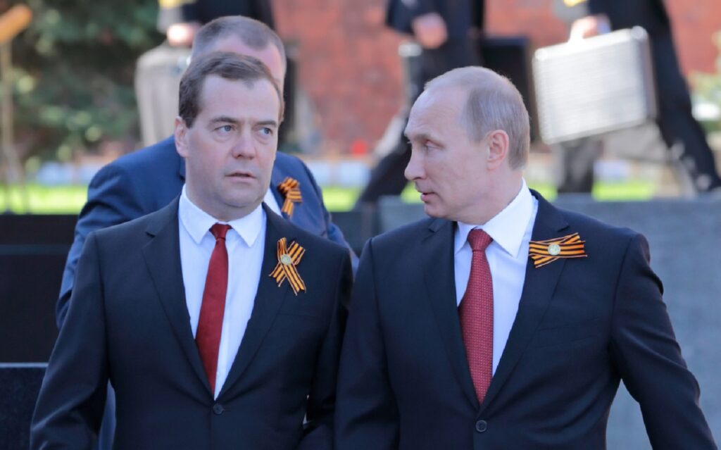 Medvedev cere continuarea „operațiunii speciale”. Putin, declarație antisemită