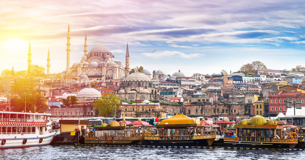 Cinci greșeli pe care le fac turiștii în Turcia. Îi costă câteva sute de euro