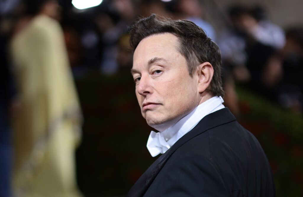 Elon Musk nu mai este cel mai bogat din lume. Cine l-a detronat