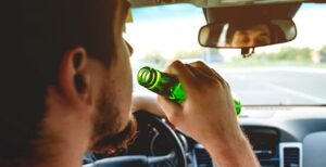 Când este sigur să conduci după ce ai consumat alcool. Factorii care te pot lăsa fără permis