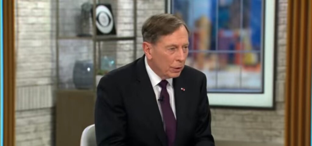 David Petraeus: Invazia terestră în Gaza ar putea dura ani de zile