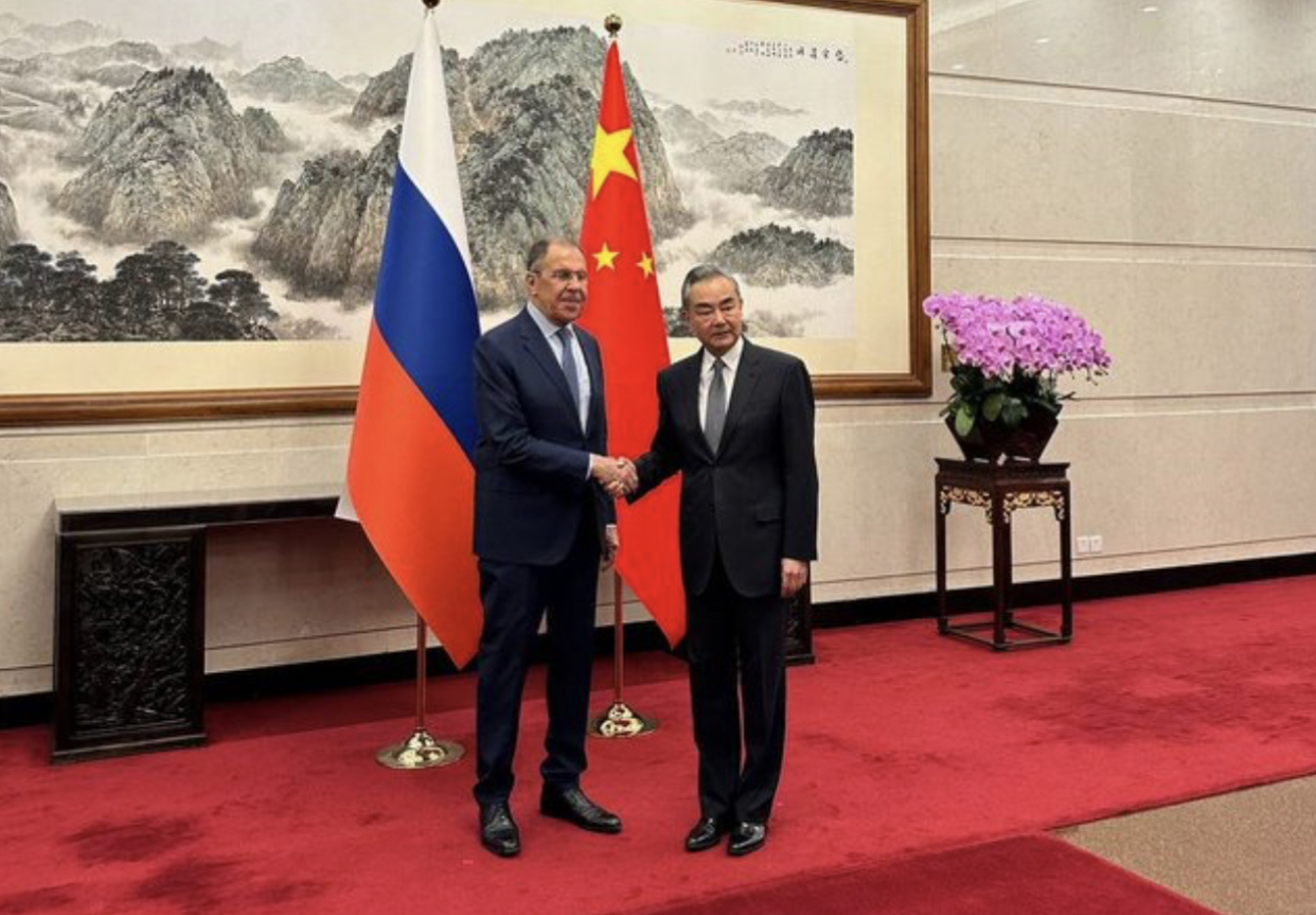 Lavrov vizită China