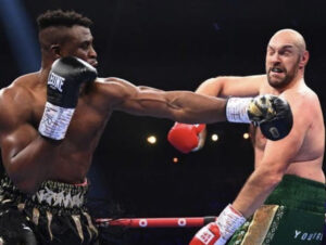 Tyson Fury, victorie controversată în meciul cu Ngannou