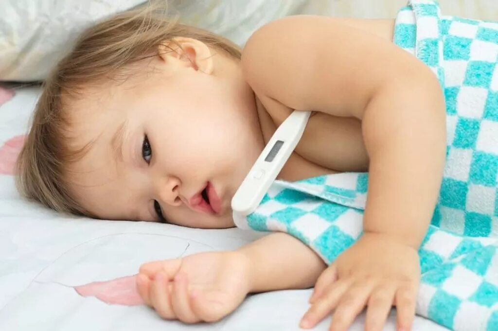 Viroze respiratorii printre copii! Cei mai afectați sunt sugarii