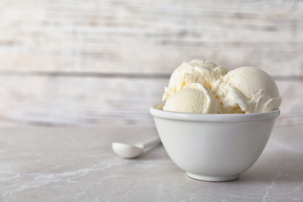 Înghețată de vanilie făcută din plastic reciclat. Poate fi mâncată