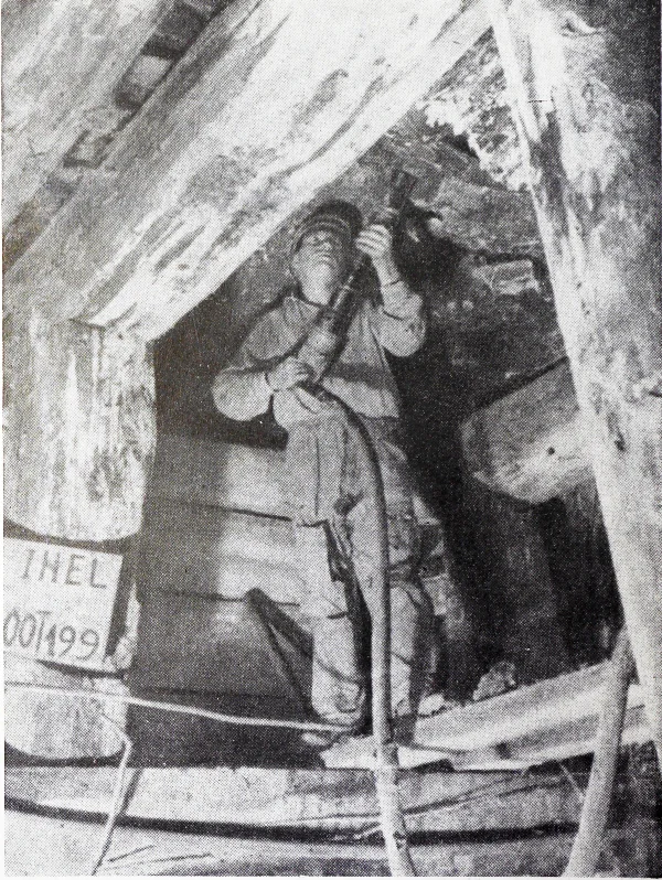 Muncitor de la barajul Bicaz