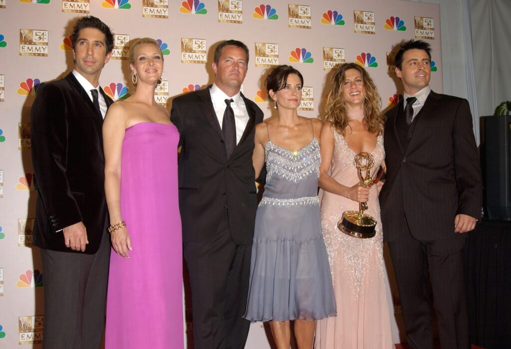 Actorii din „Friends”, devastați de moartea lui Matthew Perry. Mesaje tulburătoare