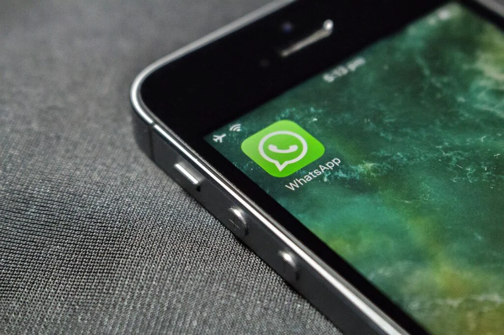 WhatsApp nu va mai funcționa pe anumite telefoane. Lista cu smartphone-uri bune de aruncat