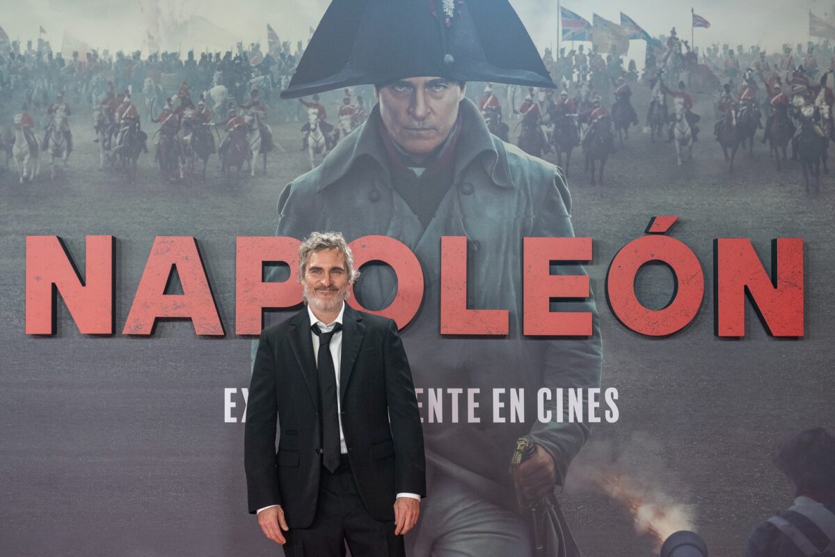 Filmul „Napoleon” a încasat 78 milioane dolari la nivel global, dar este „certat” cu istoria, spun criticii