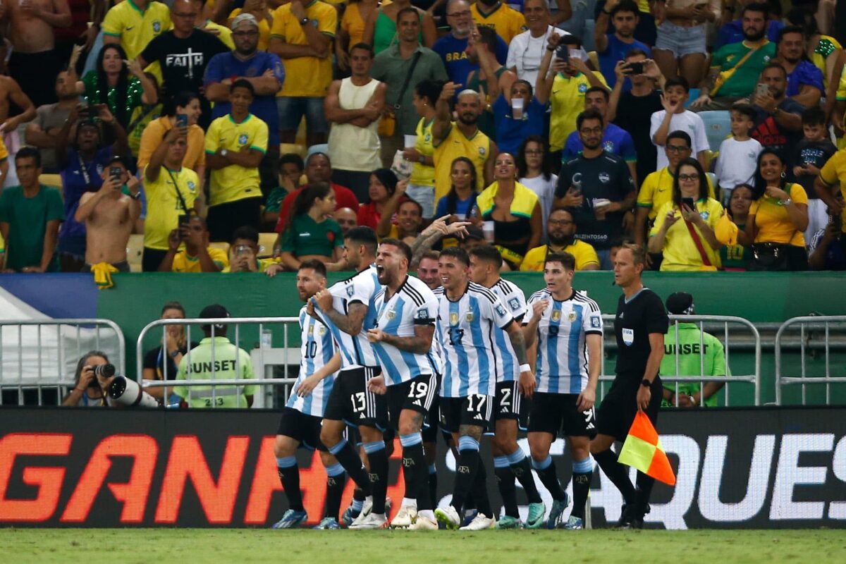 Argentina - Brazilia, meci cu mari probleme, pe Maracana. Incidente violente între suporteri, Messi n-a vrut să joace