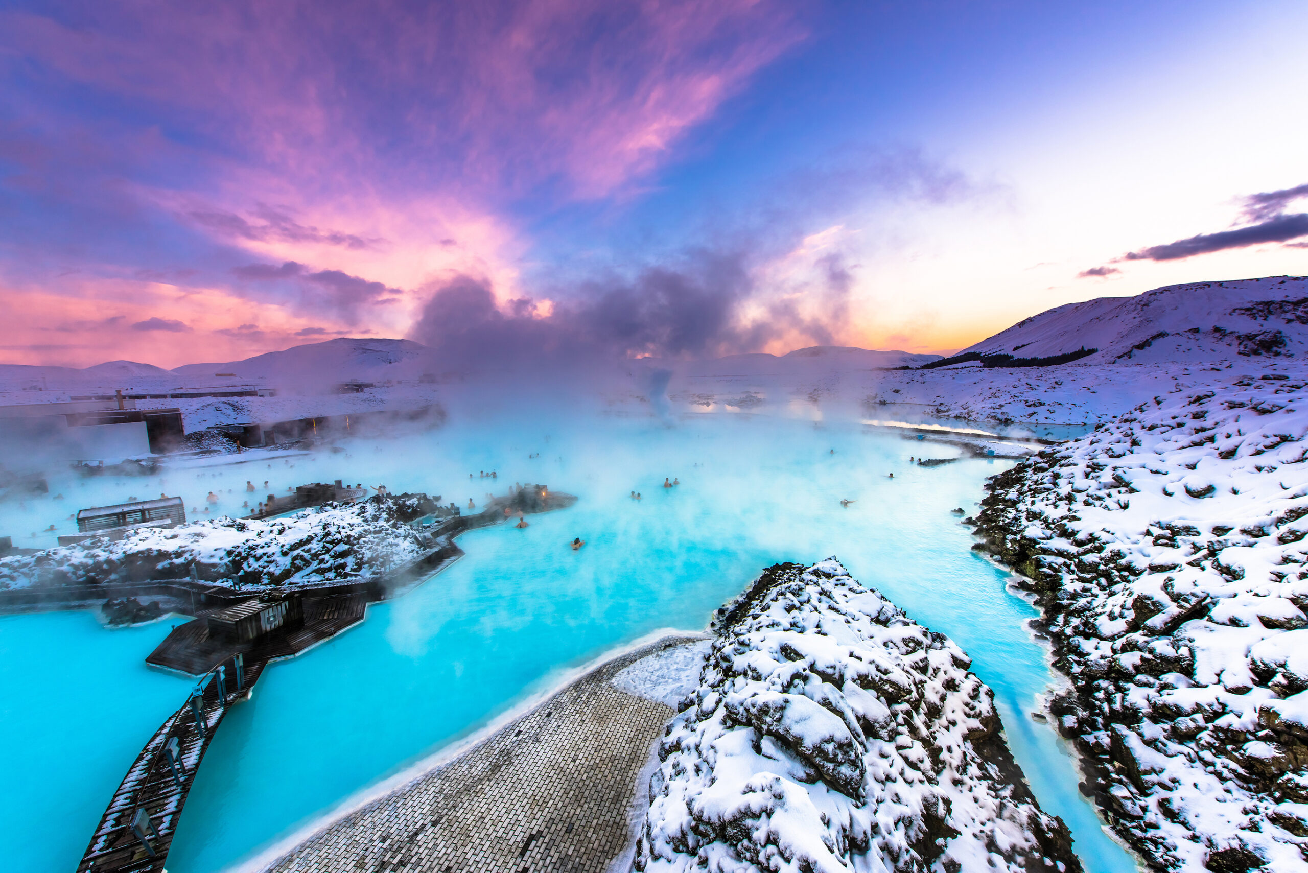 Blue Lagoon din islanda, închis din cauza activității vulcanice