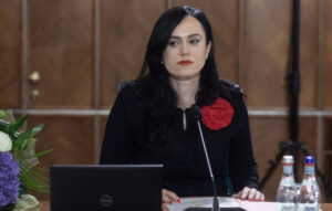 Ministrul Muncii vrea să păstreze aberantul „spor de antenă” pentru bugetari
