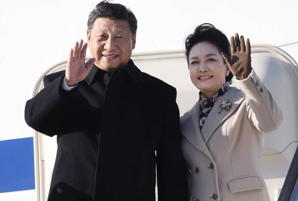 Femeia din spatele lui Xi Jinping. Legătura secretă cu Joe Biden