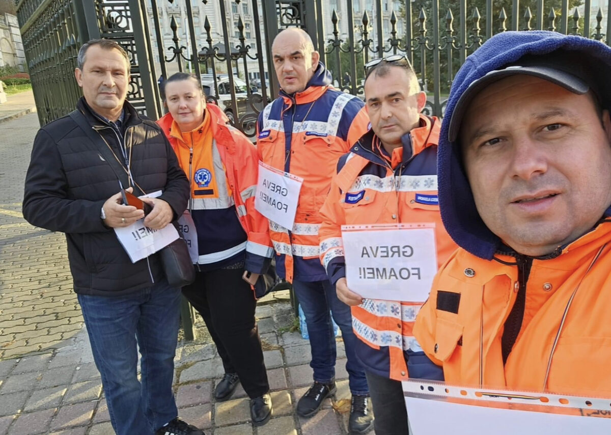 Lideri de sindicat din cadrul serviciilor de Ambulanță, greva foamei. Ce îi solicită premierului României