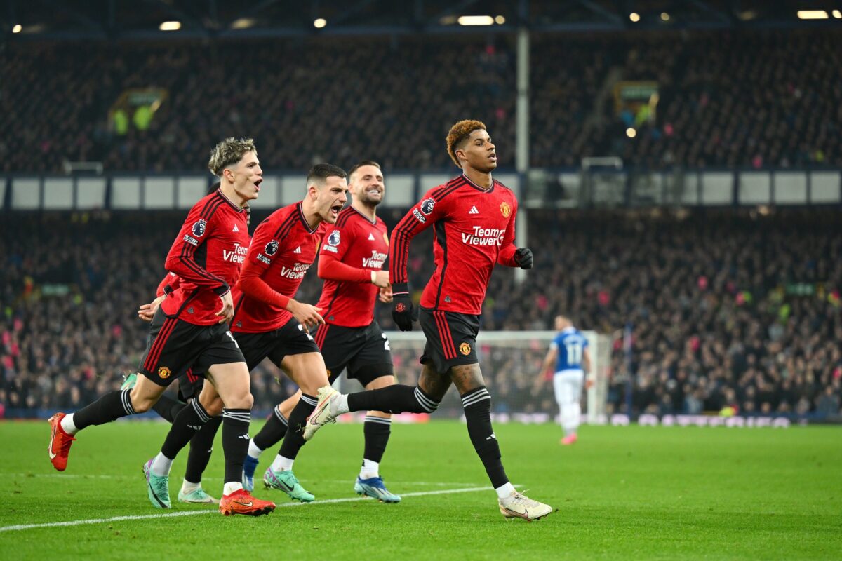 Garnacho, golul sezonului în Premier League. Manchester United, 3-0 acasă la Everton