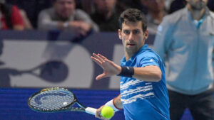 Novak Djokovici, fluierat de fani, apărat de colegi. Ce s-a întâmplat la Australian Open