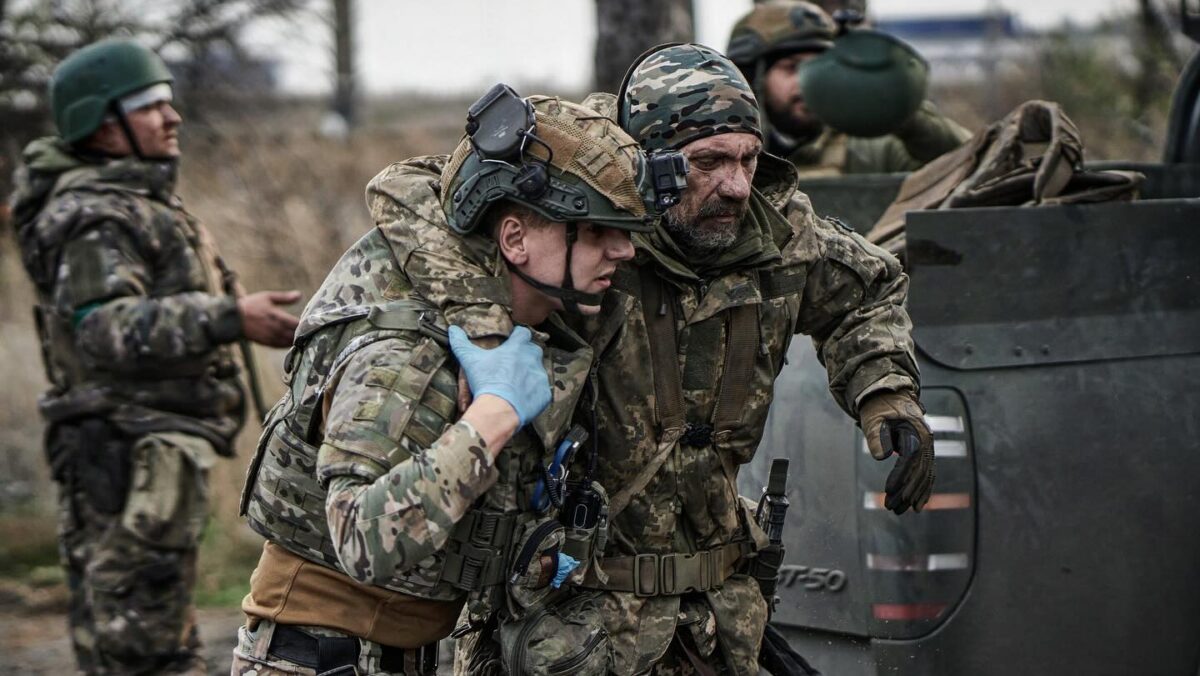 Război în Ucraina, ziua 638. Rusia vrea discuții de pace, iar trupele ucrainene se confruntă cu dificultăţi