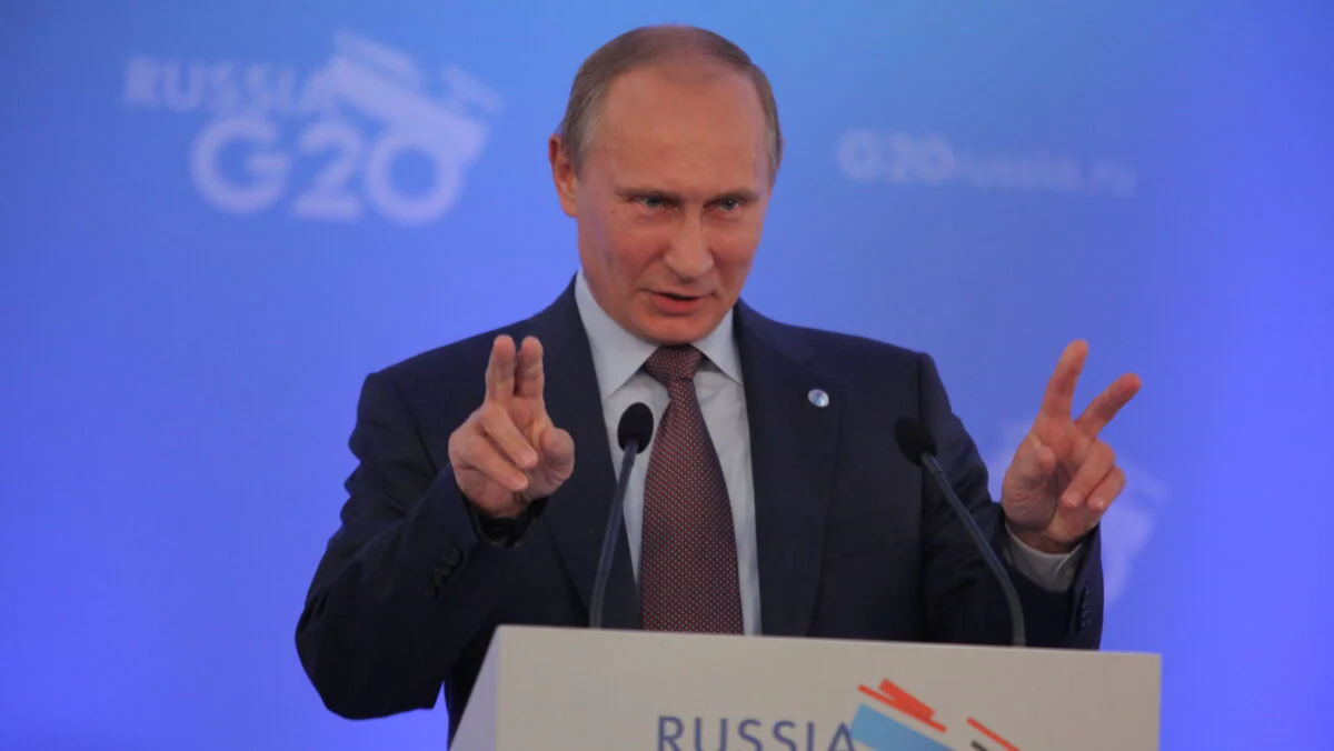 Putin, sfidat de bancherul Oleg Tinkov: A distrus Rusia!