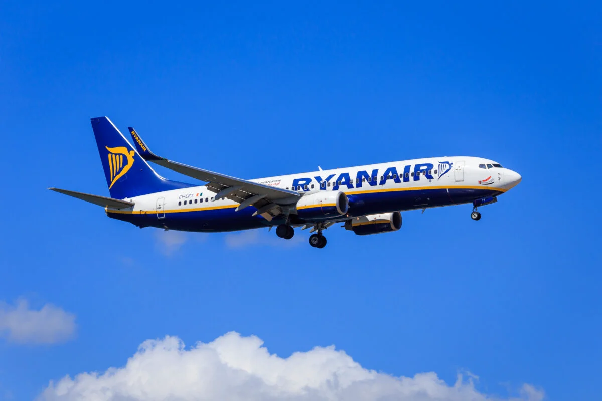 Tragedie într-un zbor Ryanair. Un bărbat de 33 de ani a murit subit după ce i s-a făcut rău