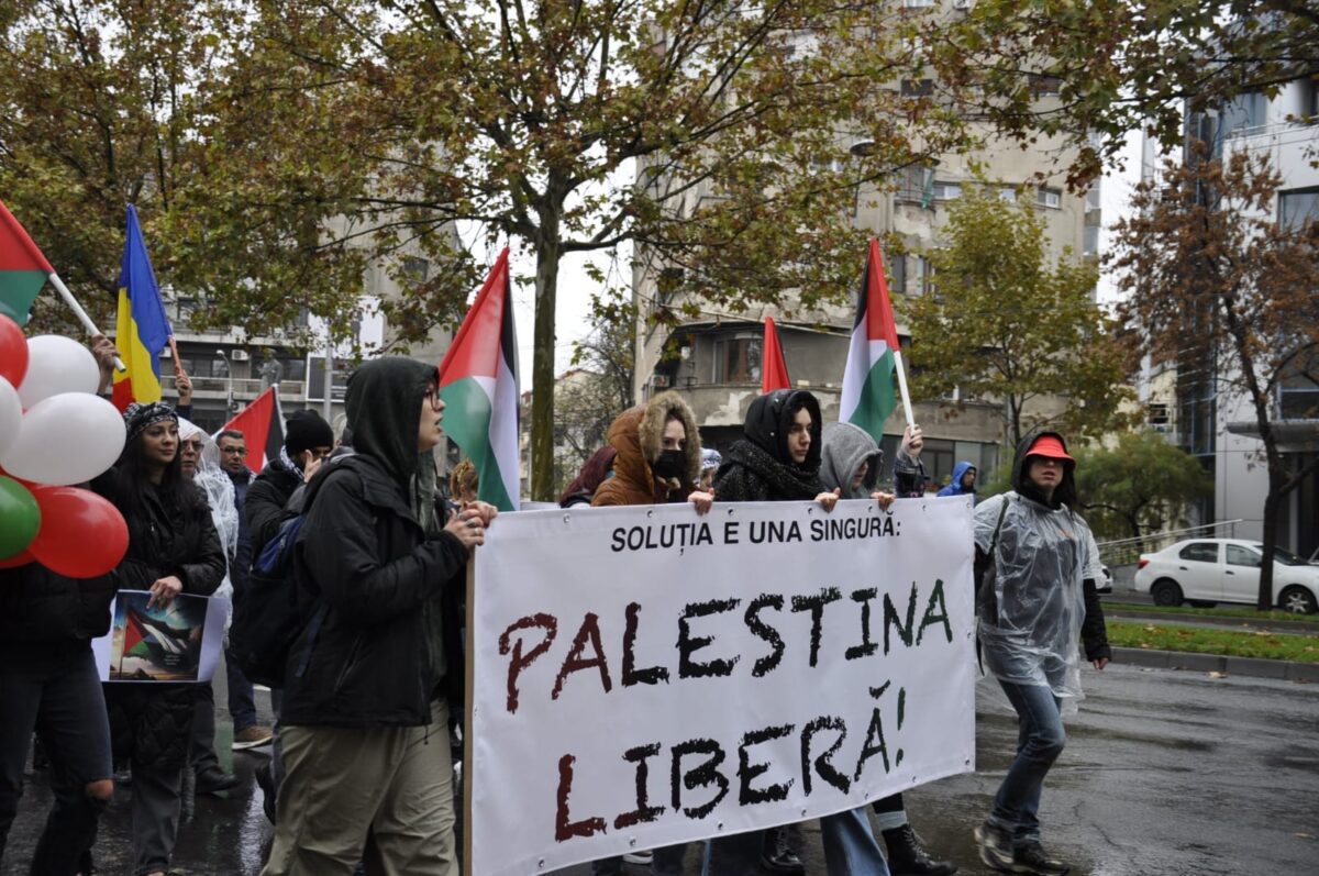 Cine coordonează mitingurile pro-Palestina din România