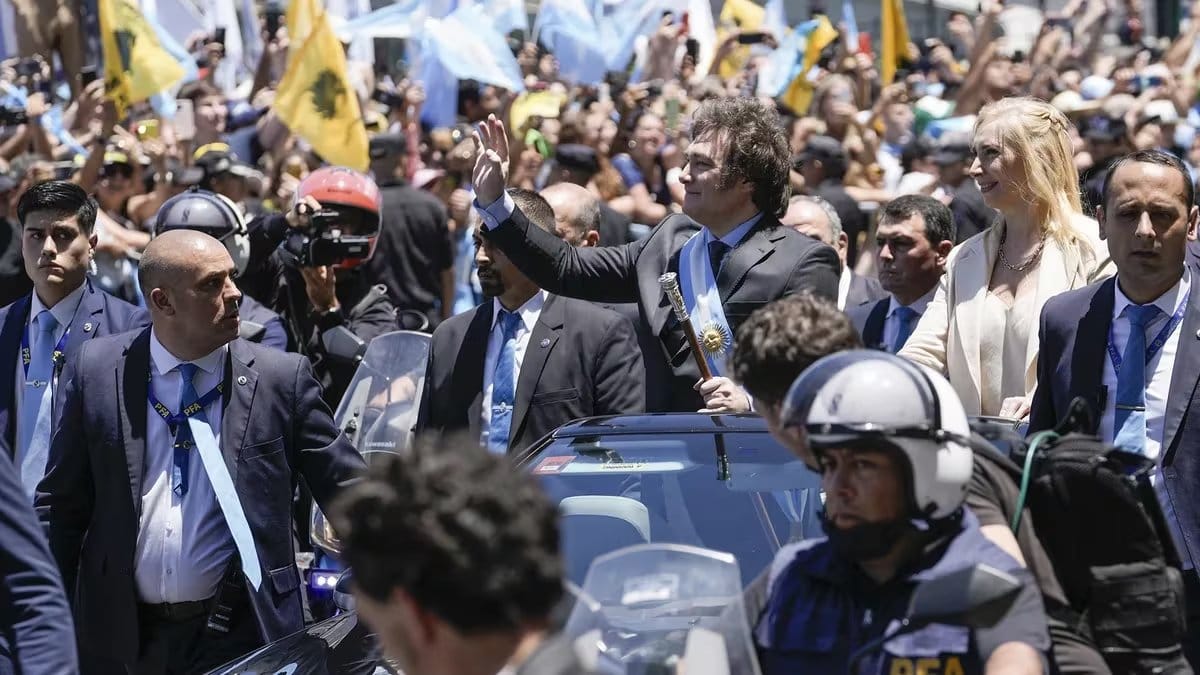 Papa Francisc, invitat în Argentina. Javier Milei a trecut de la „imbecil” la „Sanctitatea Voastră”