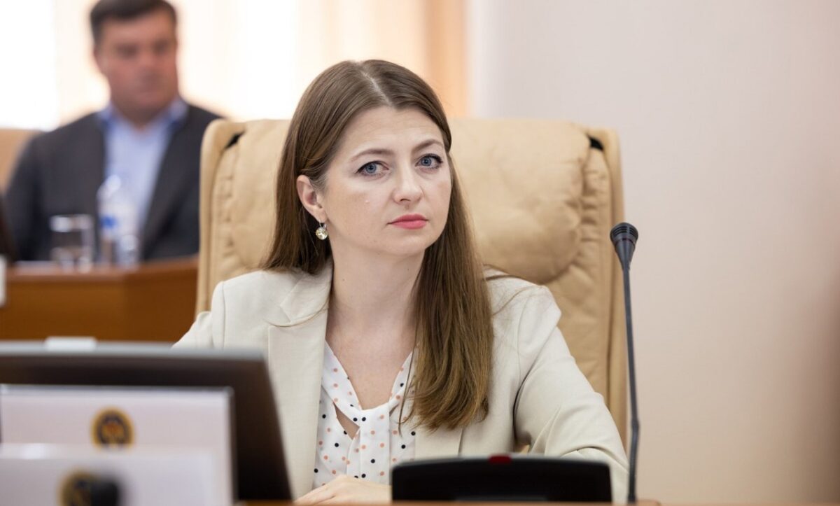 Reacţia ministrului Justiţiei de la Chişinău la investigaţia EVZ: Este viaţă privată