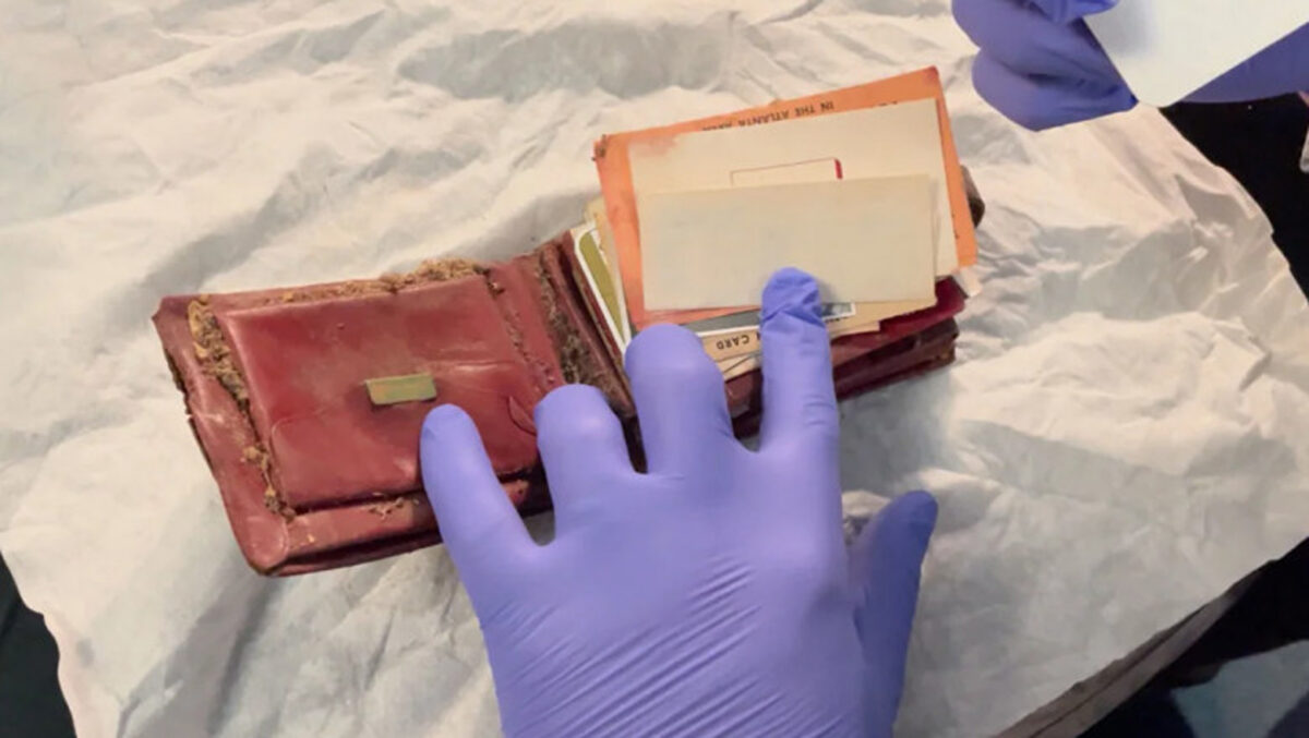 Un portofel, pierdut cu 73 de ani în urmă, a fost restituit familiei