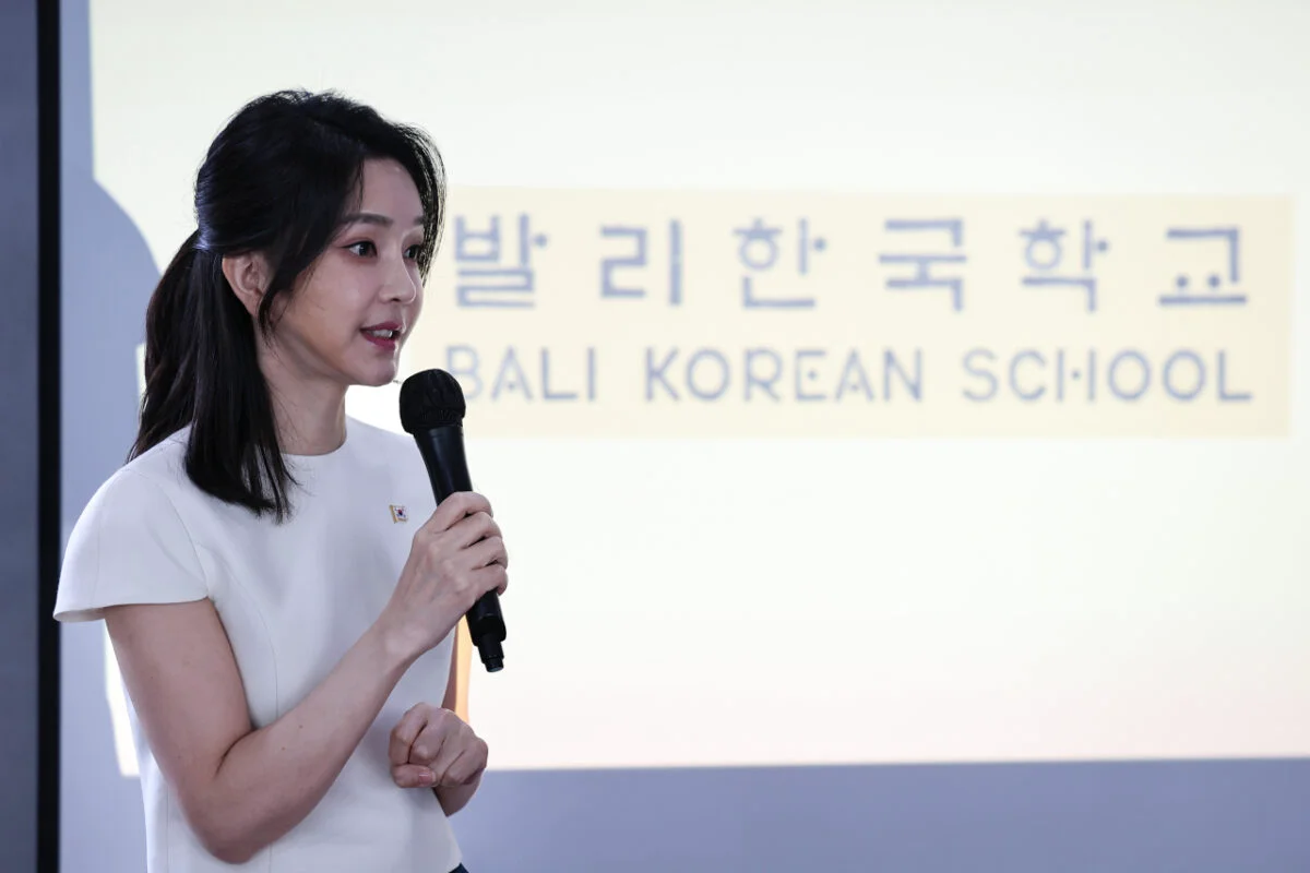 Coreea de Sud: Geanta Dior a primei doamne zguduie conducerea țării