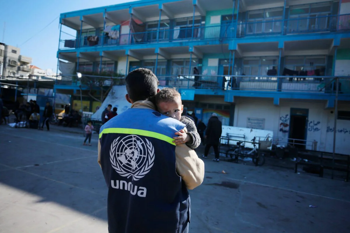 România suspendă fondurile către UNRWA. Agenția, acuzată de implicarea în atacurile teroriste