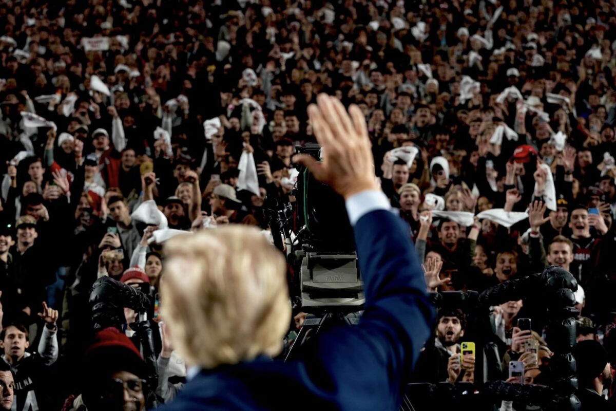 Predicțiile FT pentru 2024. Va deveni Donald Trump din nou președinte al SUA?