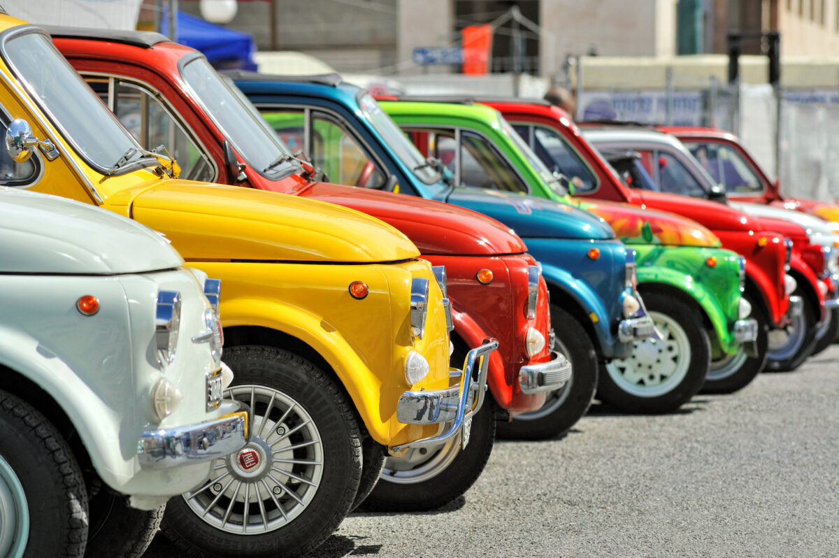 Nemții pun monopol pe piața auto din Italia. FIAT pierde un record istoric