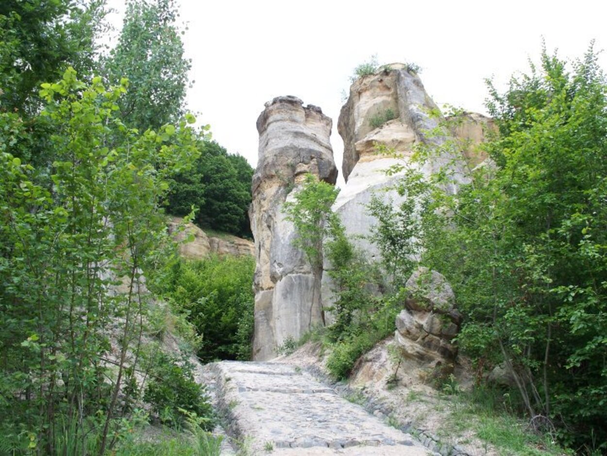 Meteora României, legende