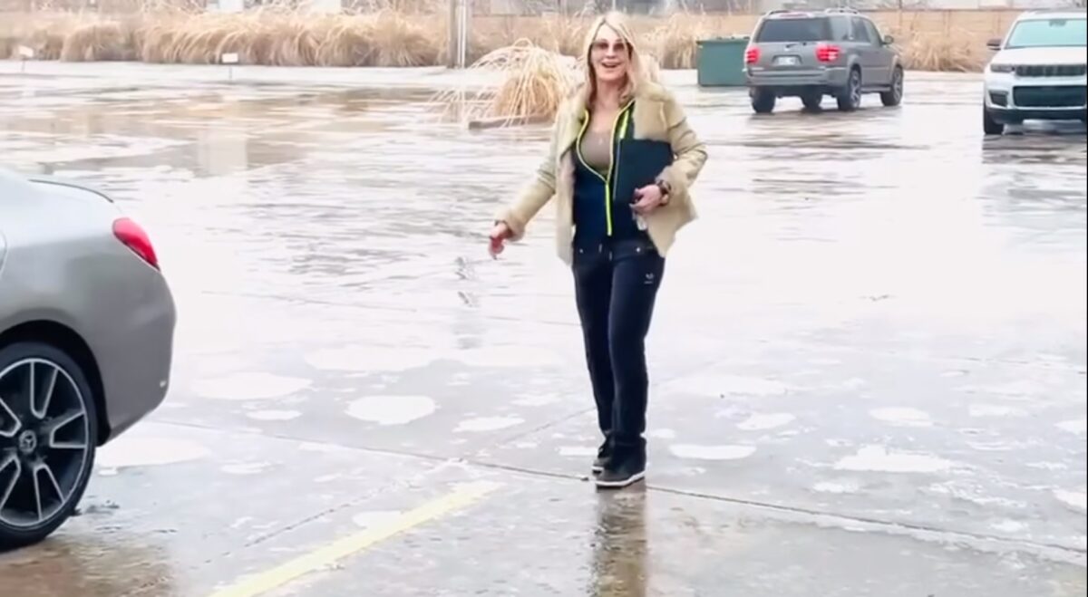 Nadia Comăneci, gest incredibil într-o parcare din Oklahoma. Video