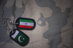 Două puteri nucleare, la un pas de război. Coflictul India - Pakistan poate aduce Armaghedonul