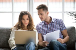 Ordinul despre facturi a fost emis. Românii trebuie să primească documentul până pe 10 iunie