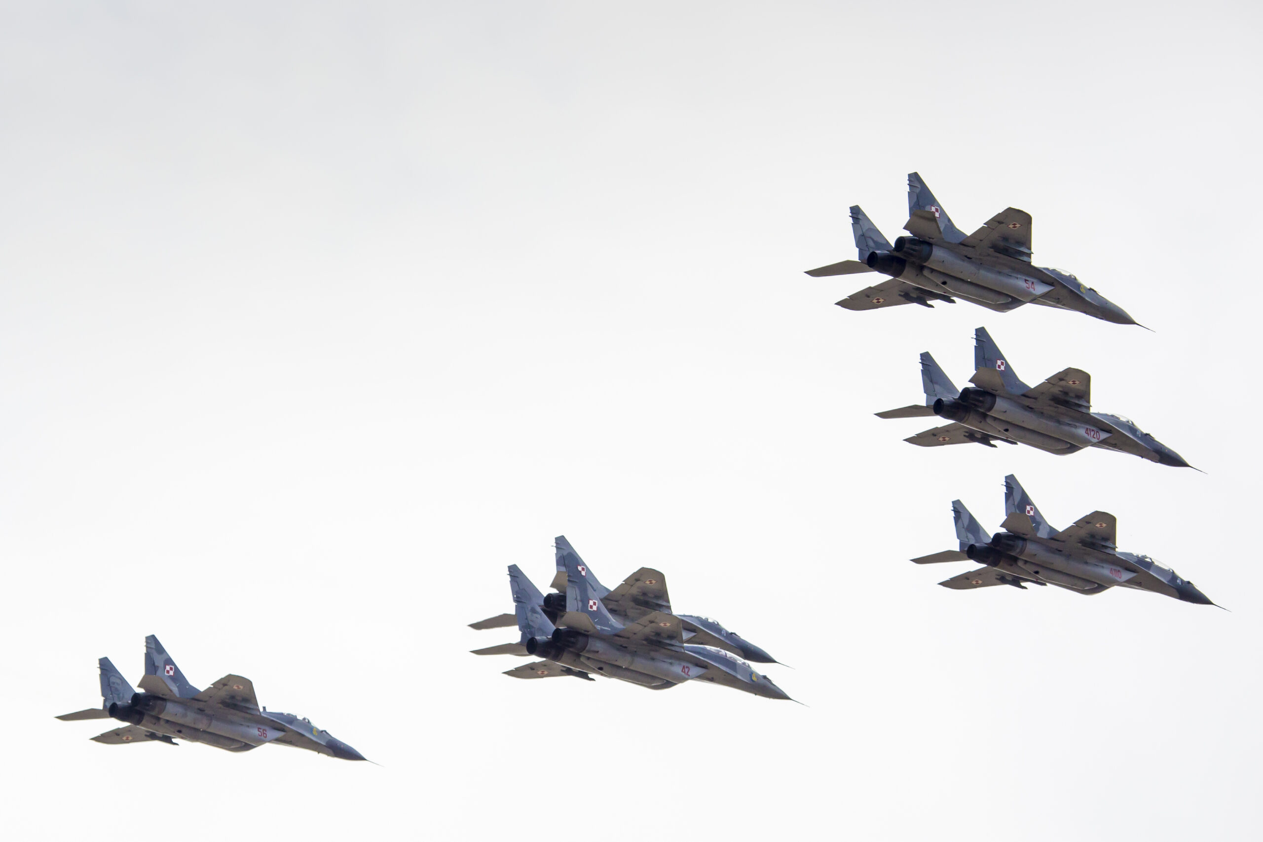 Piloții ucraineni sosesc în România pentru antrenamentul pe avioane de luptă F-16