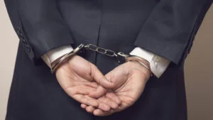Incident grav în Capitală. O minoră a fost agresată de un bărbat de 75 de ani