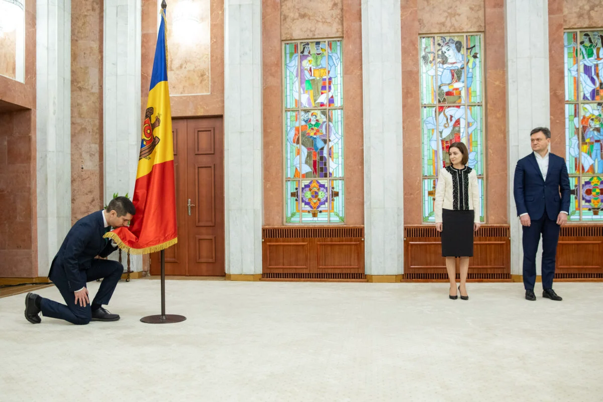 Mihai Popșoi a depus jurământul. Maia Sandu, mesaj pentru România și Ucraina
