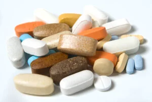 Opt vitamine diferite formează complexul B și toate joacă roluri cruciale în organism