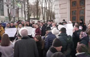 Protest la Primăria Chișinău