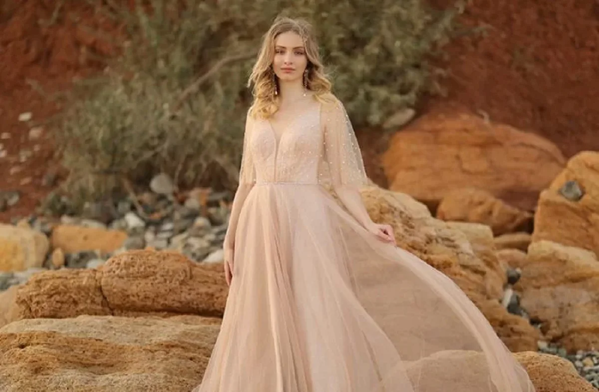 Cum să asortezi o rochie perfect la orice eveniment: Ghidul complet pentru eleganță și stil