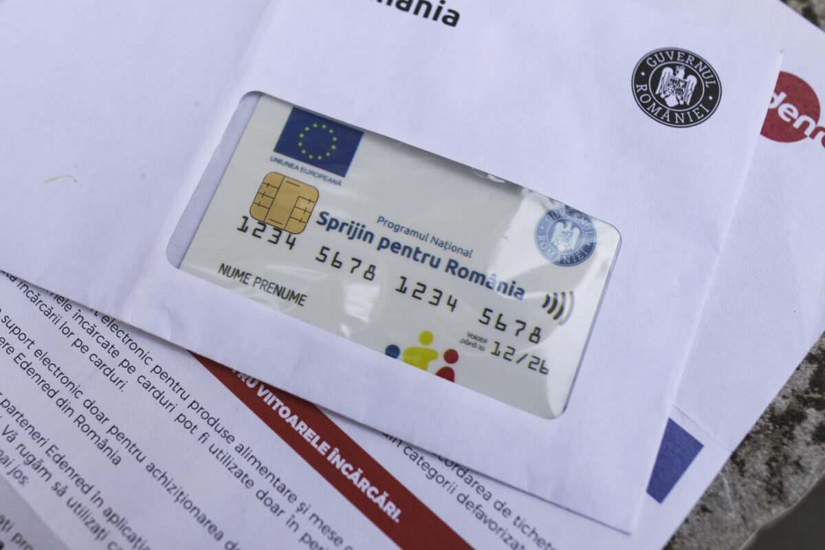 Carduri sociale pentru milioane de români. Cine va beneficia de noile ajutoare
